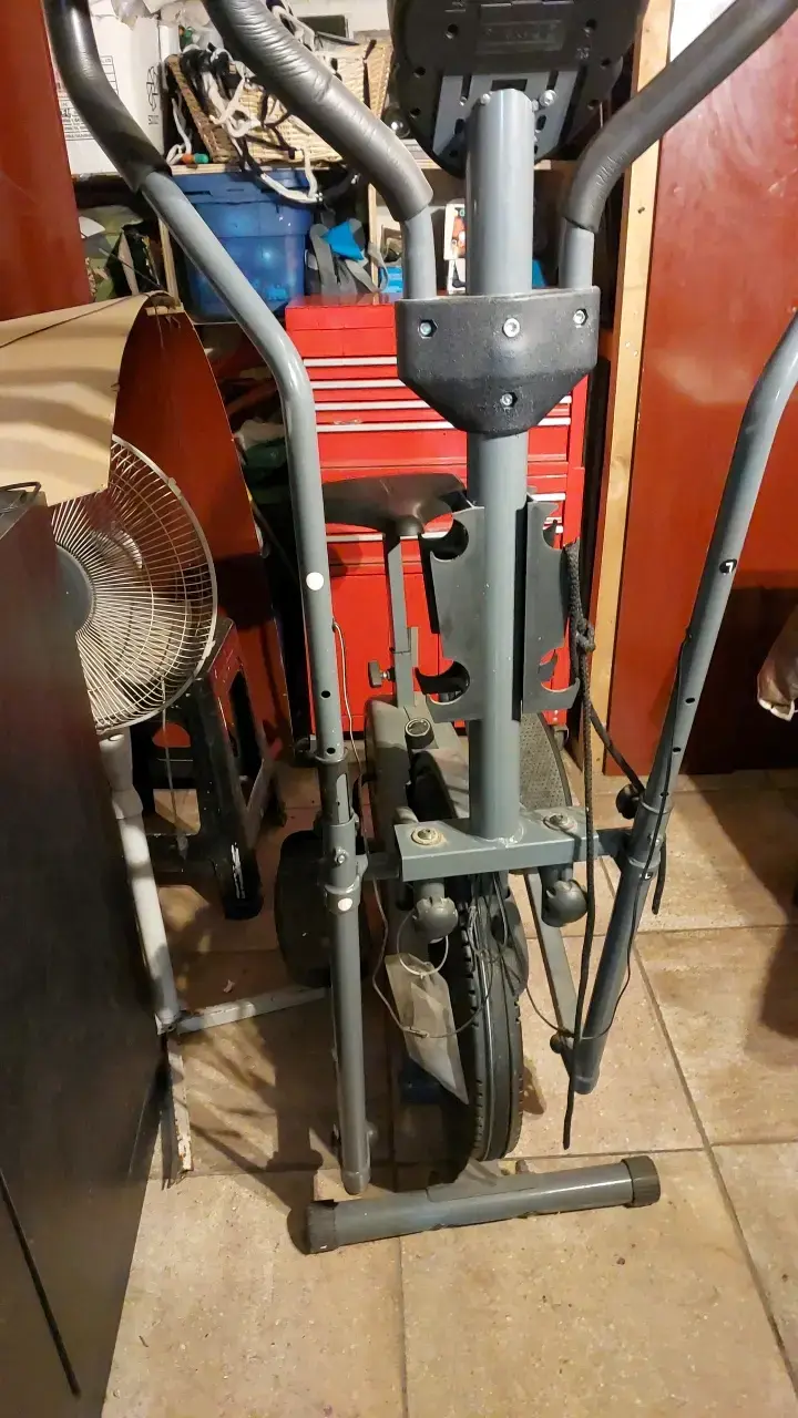 Bicicleta elíptica estática para ejercicio - 1