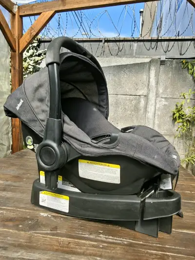Silla de Auto para Bebé Infanti Negra - miniatura 1
