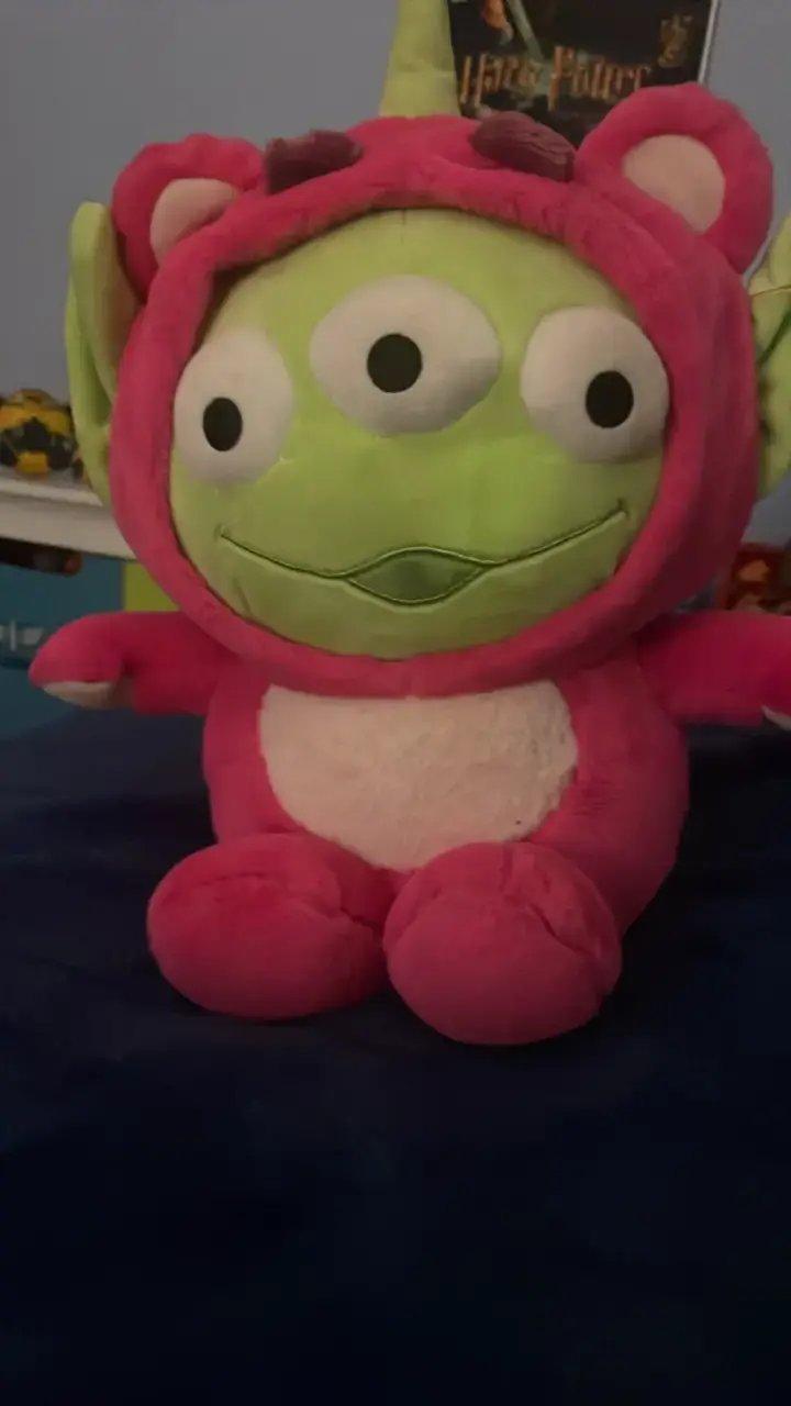 Peluche Alien de Toy Story con disfraz rosa - 1