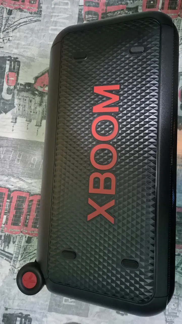 Parlante LG XBOOM XL7S 250 WATTS RMS - 4