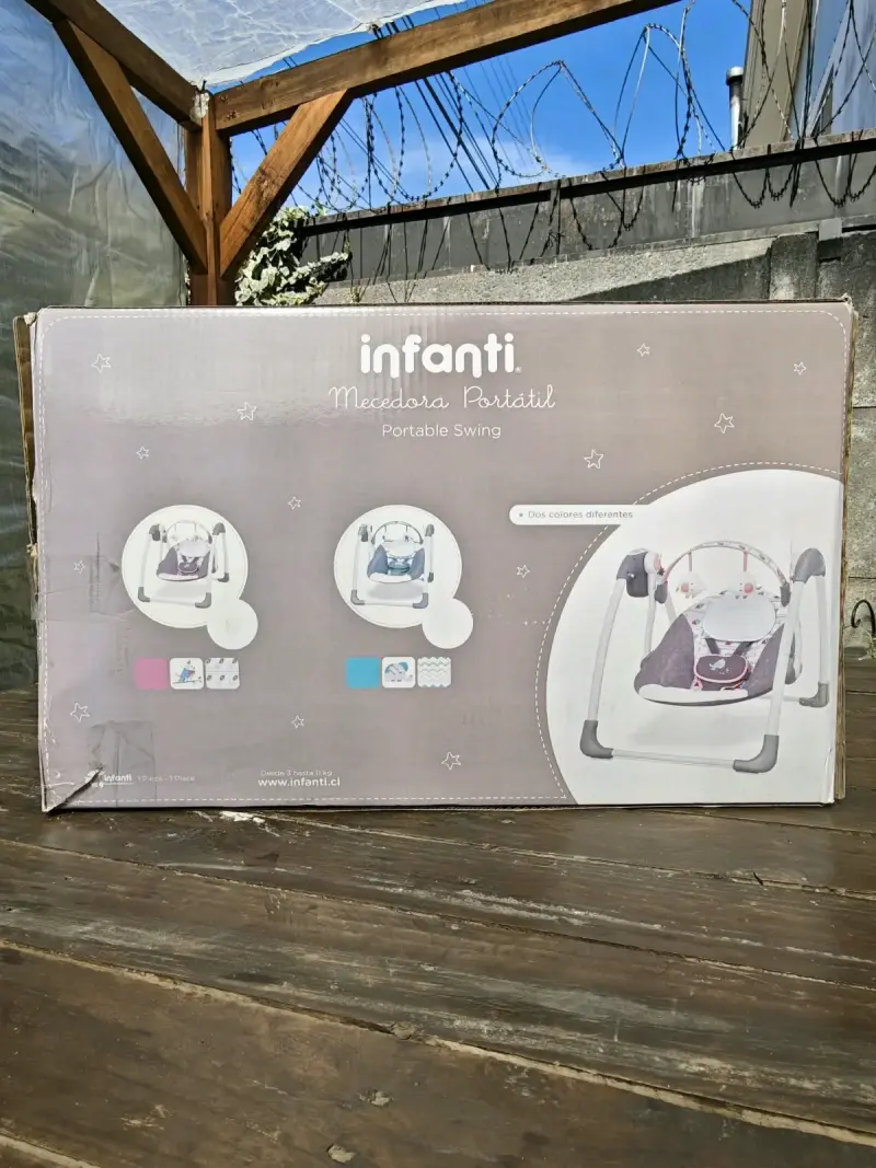 Mecedora portátil para bebé Infanti con melodías - 4