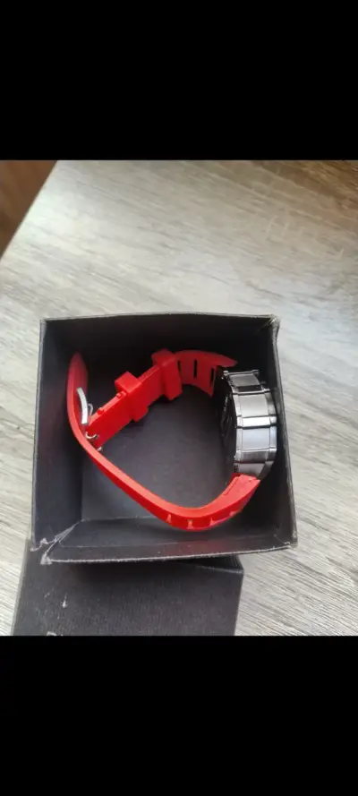 Reloj Richard Mille Esqueleto Correa Roja - miniatura 3