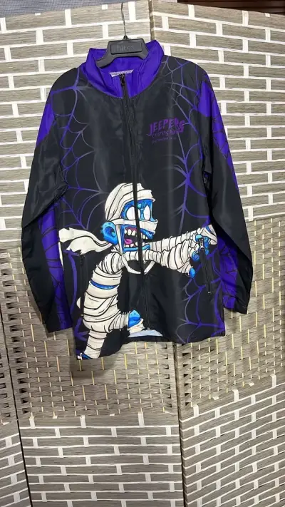 Chaqueta Jeepers Creepers Run con diseño de momia - miniatura 2