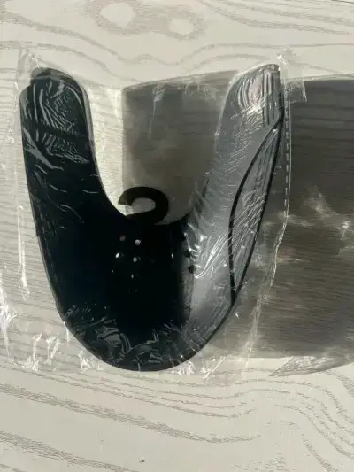 sheilds para Zapatillas - miniatura 3