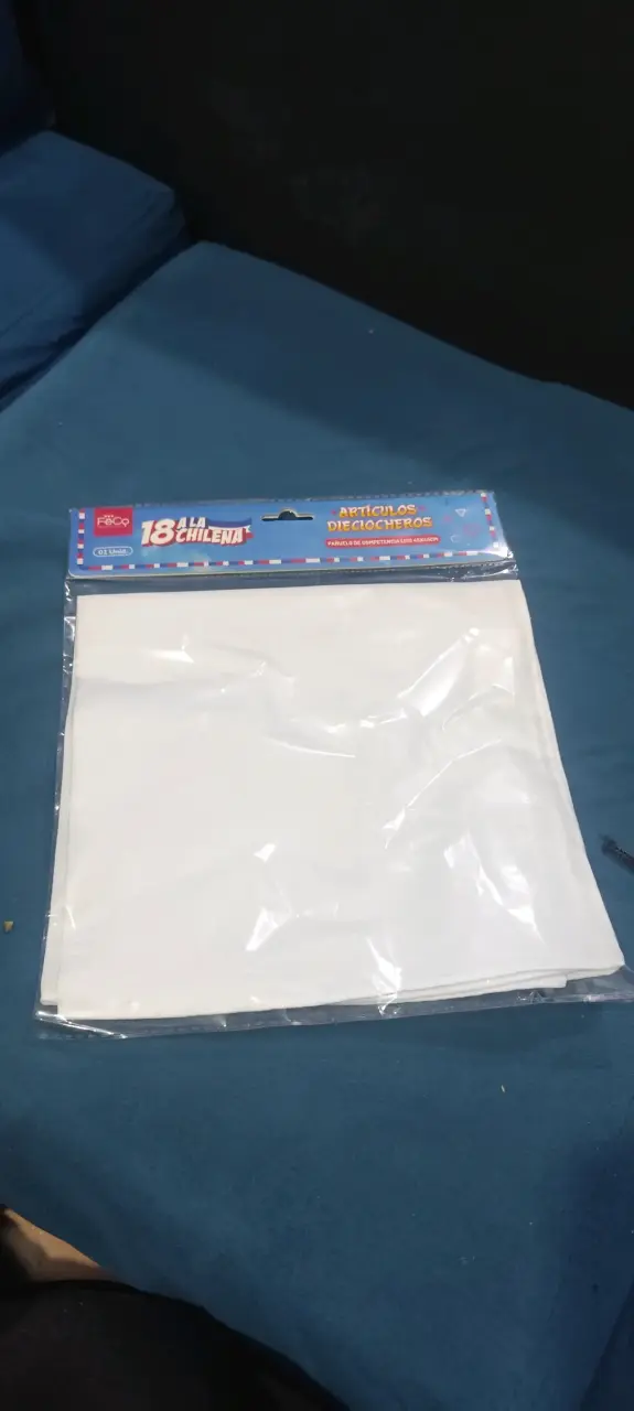 Pañuelo de Competencia Liso 45x45cm Blanco - 1