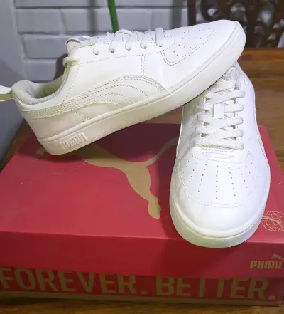 Zapatillas blancas Puma - miniatura 1