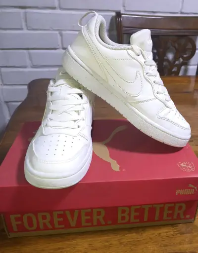 Zapatillas deportivas blancas Nike - miniatura 1