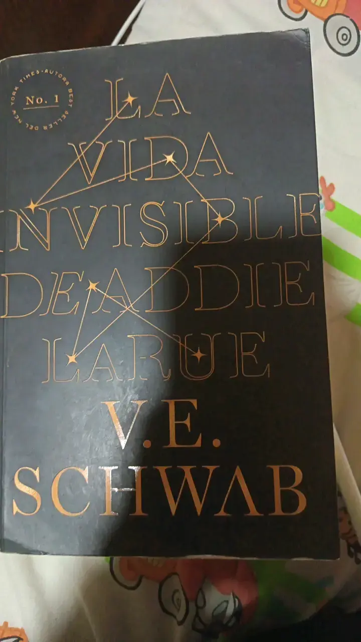 Libro La Vida Invisible de Addie LaRue' de V.E. S