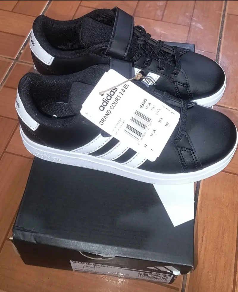 Zapatillas Adidas Grand Court 2.0 negras para niños
