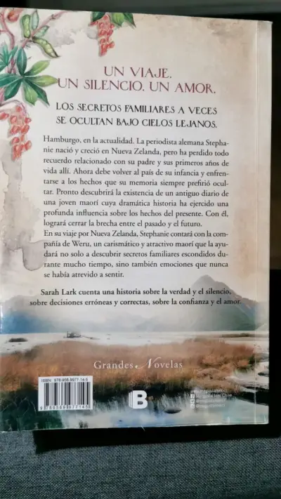 Libro 'Bajo cielos lejanos' de Sarah Lark - miniatura 2
