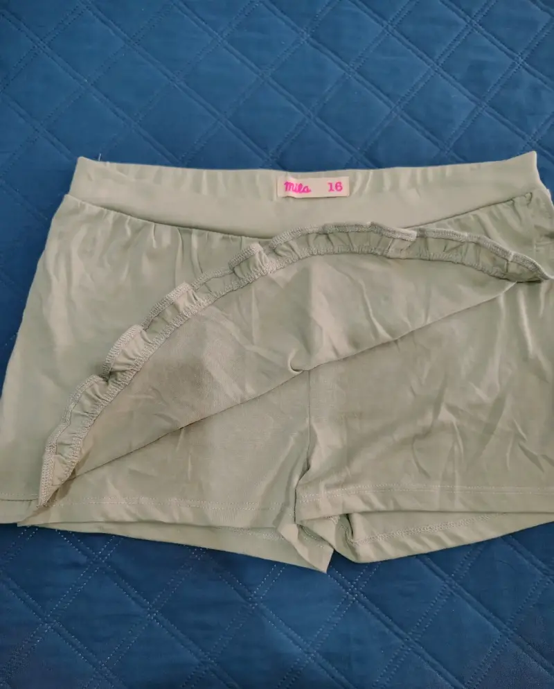 Falda shorts verdes para niña talla 16 - 3