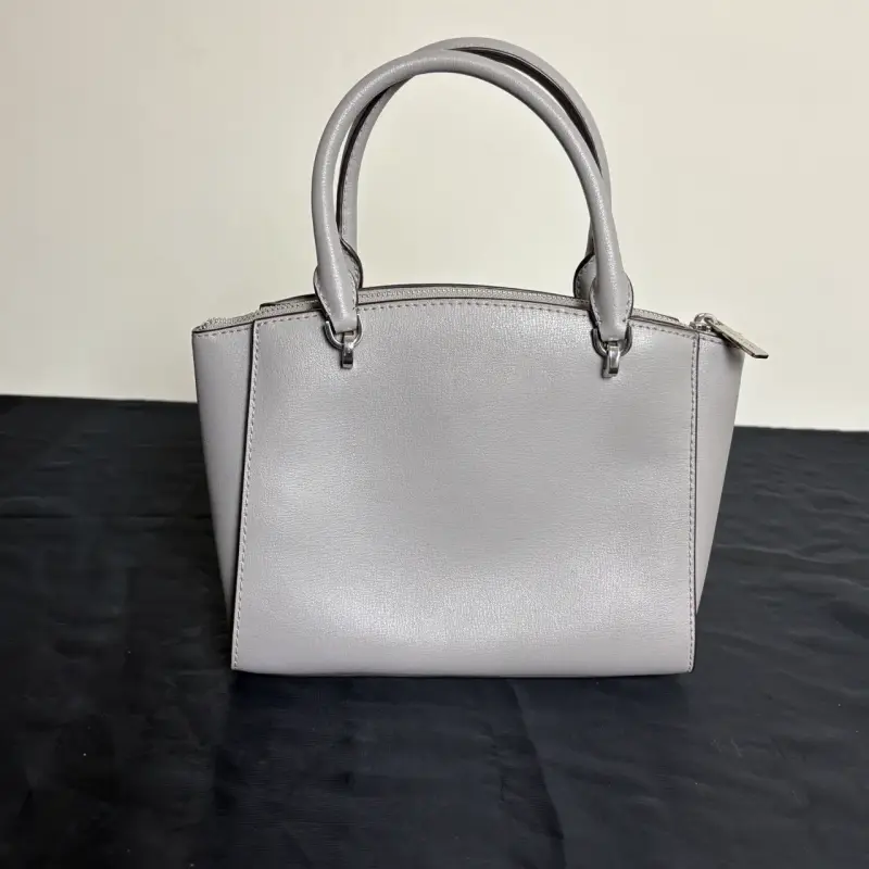Cartera Michael Kors Ellis Studded Satchel origina - 4