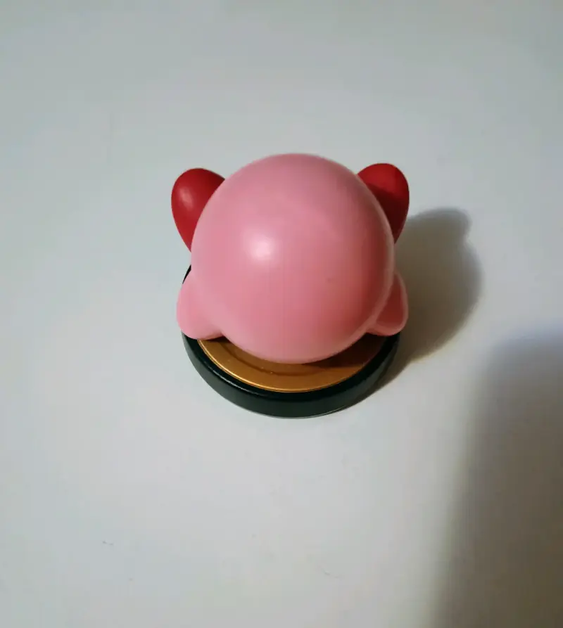 Amiibo Kirby Versión antigua - 3