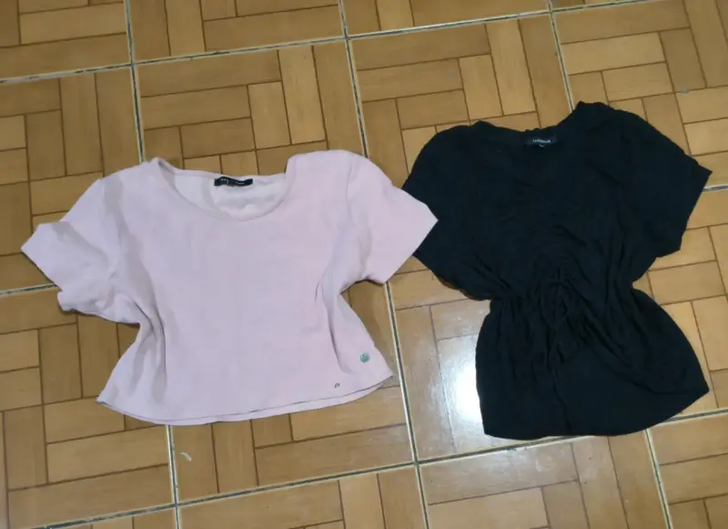 Lote de ropa variada para mujer en buen estado - 3