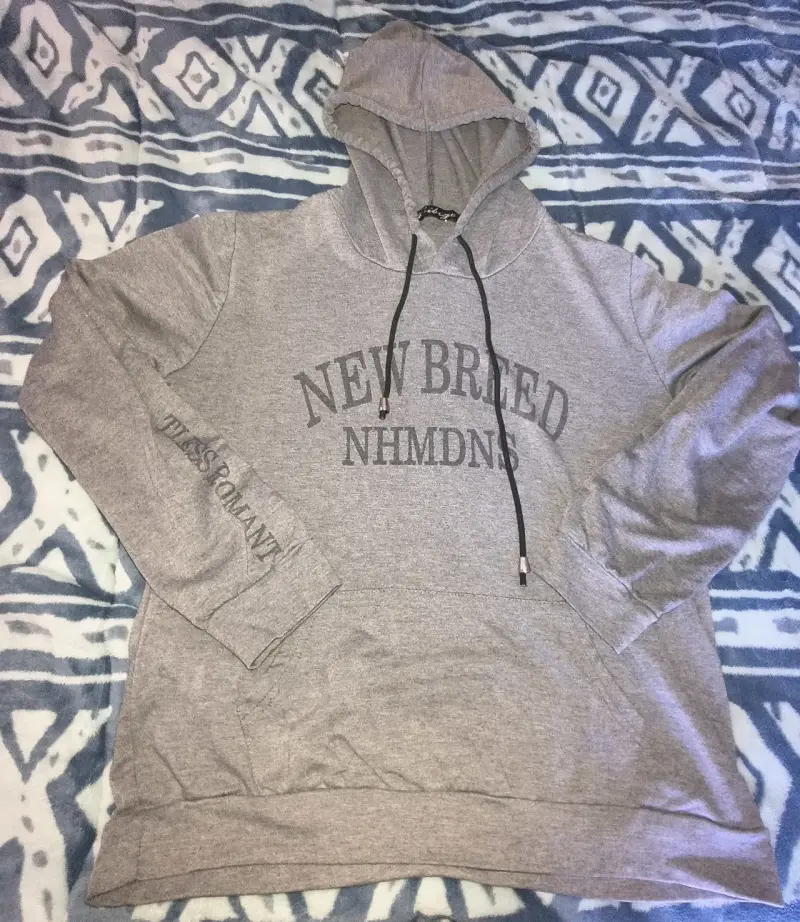 Lote de ropa variada para mujer en buen estado - 4