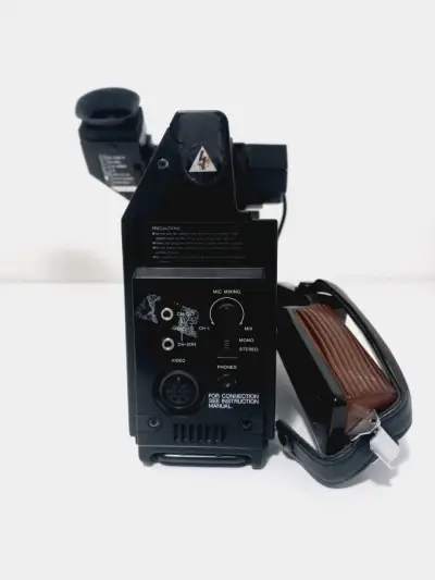 Cámara de Video Vintage JVC GX-S9U con Estuche - miniatura 5