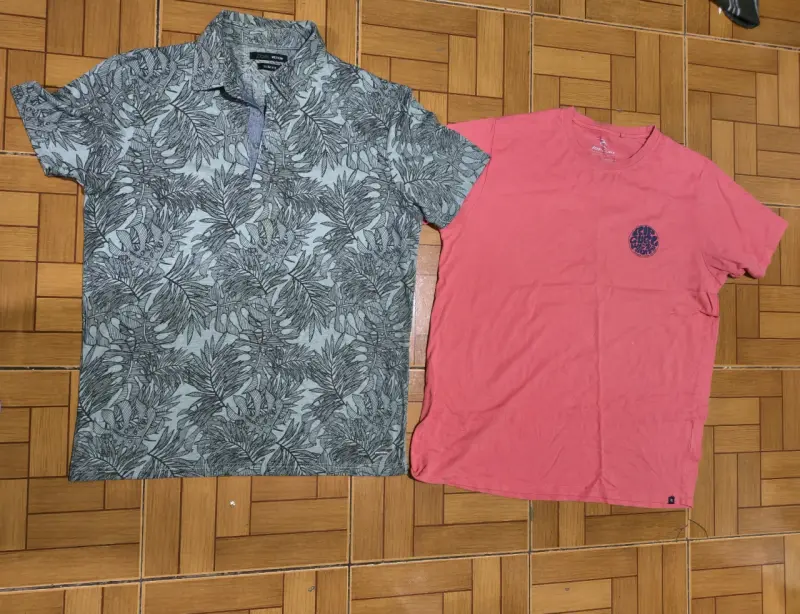 Polera estampada y camiseta coral para hombre