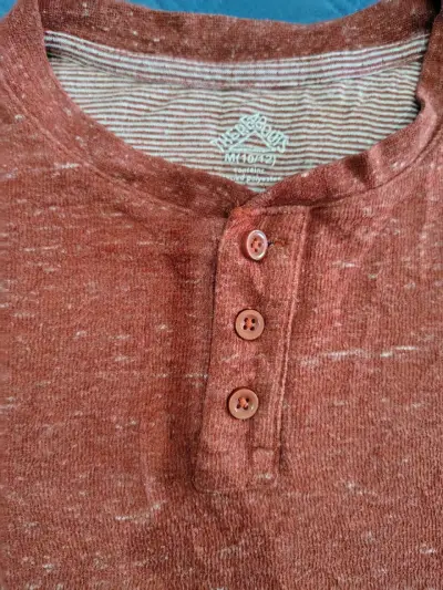 Polera para niño color ladrillo - miniatura 1