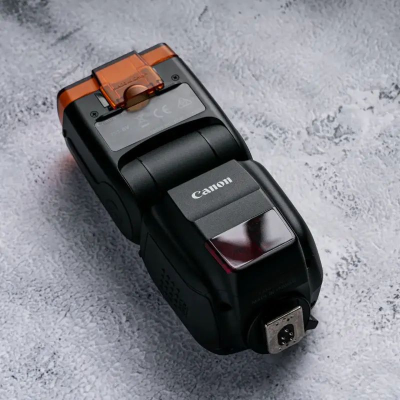 Flash Canon 430EX III con accesorios - 4