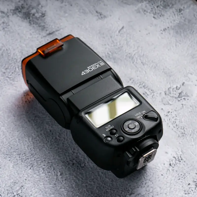 Flash Canon 430EX III con accesorios - 5