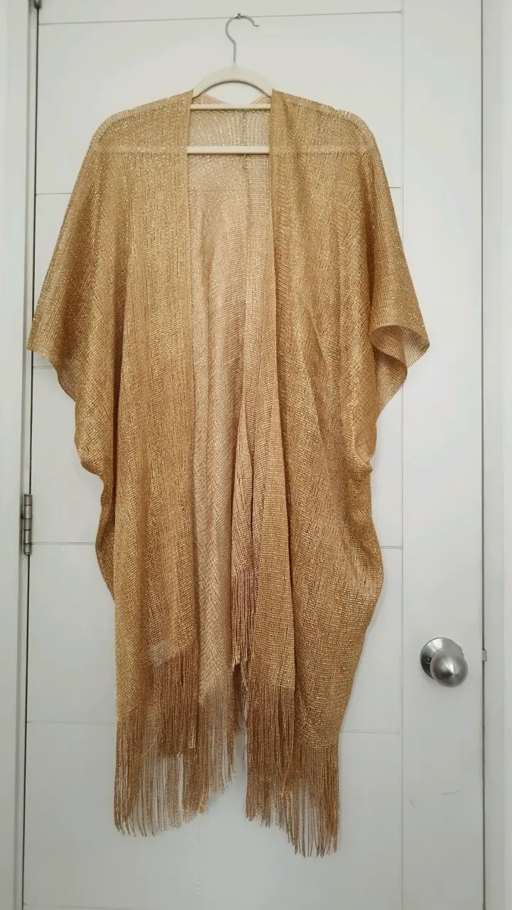 Kimono dorado con flecos elegante - 2