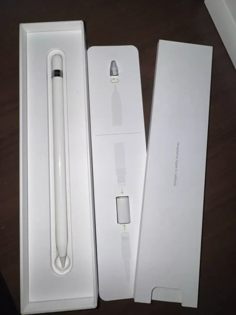 Apple Pencil de primera generación en caja - 1