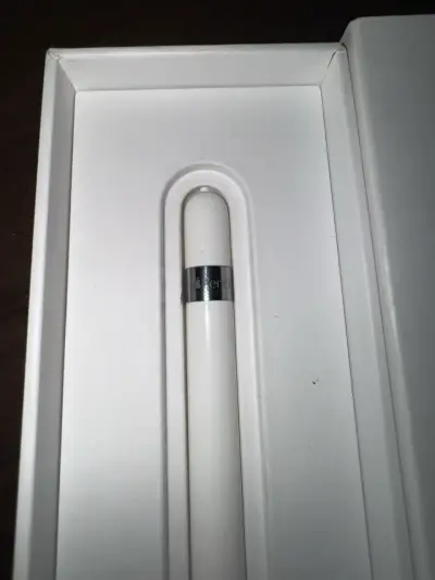 Apple Pencil de primera  generación en caja - miniatura 4