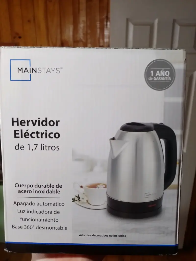 Hervidor Eléctrico Mainstays de 1.7 litros