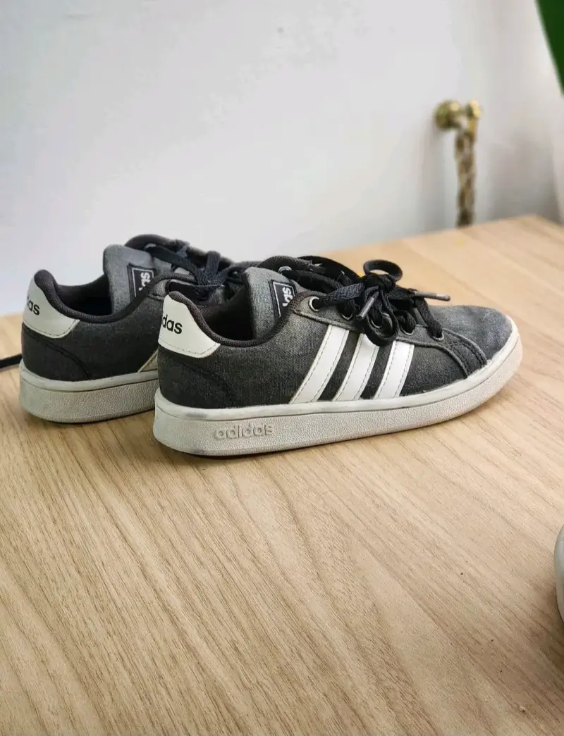 Zapatillas Adidas para niños - 3