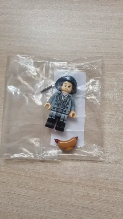 Lego Minifigura Tina Goldstein (animales Fantástic - miniatura 2