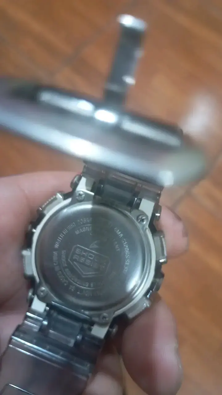 Reloj Casio G-Shock resistente al agua - 2