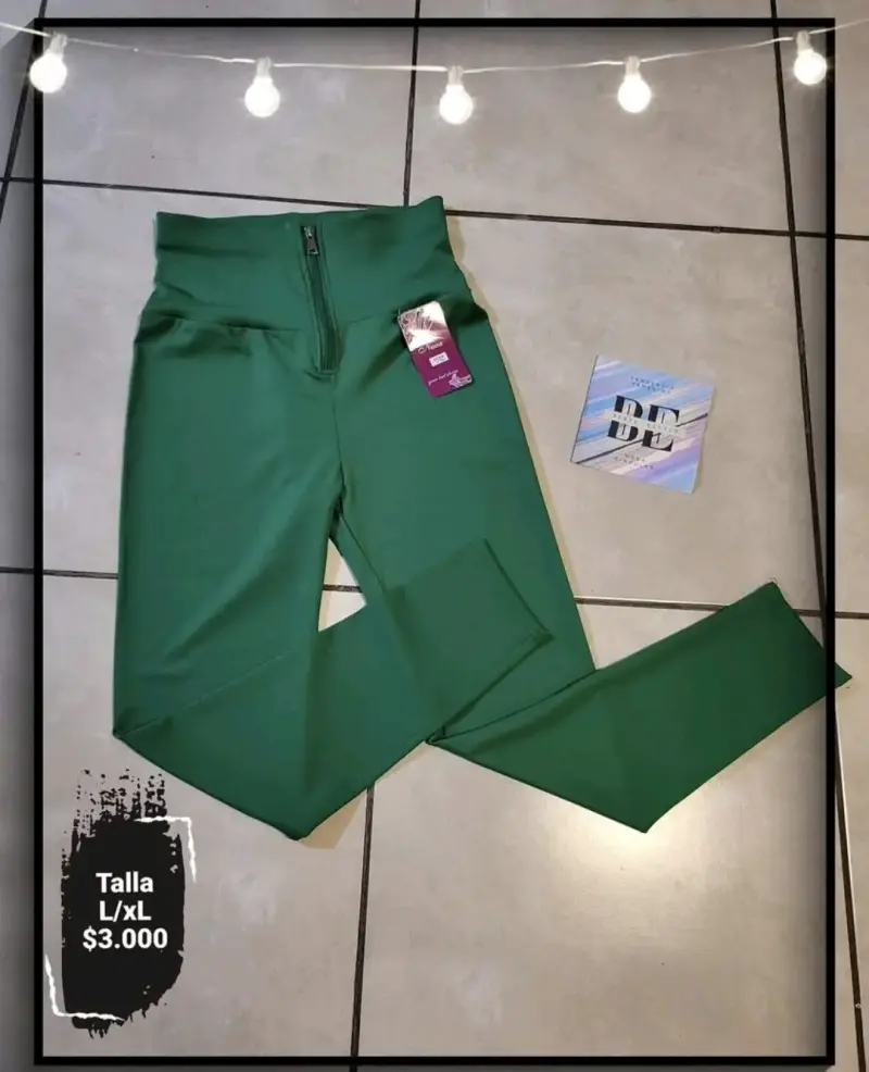 Pantalones deportivos verdes talla L/XL