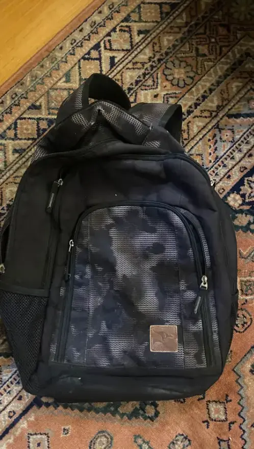 Mochila negra Doo Australia