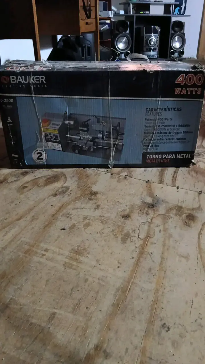 Torno para metal Bauker 400W ML200 - 3