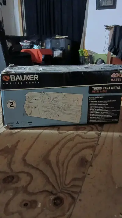 Torno para metal Bauker 400W ML200 - miniatura 4