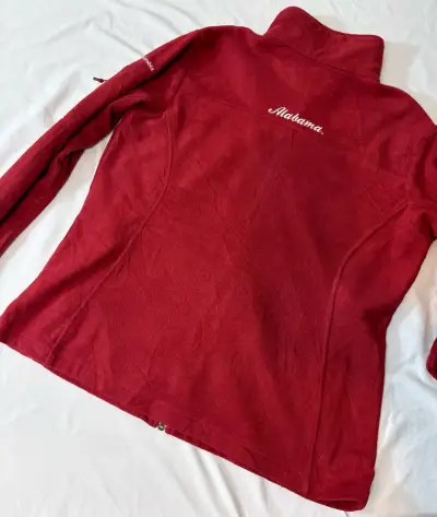 Chaqueta de polar roja Columbia con logo bordado - miniatura 3