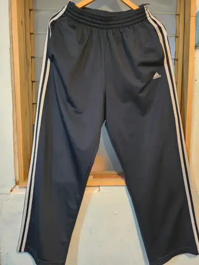 Pantalones deportivos Adidas negros con franjas - miniatura 1