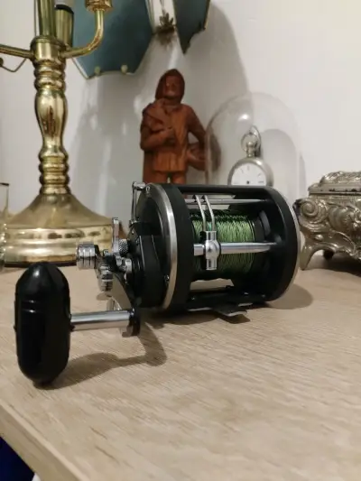 Carrete de Pesca Penn 320 GTi Alta Velocidad - miniatura 4