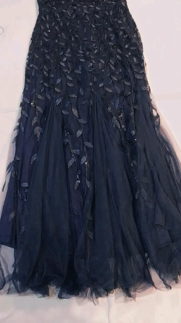 Vestido de noche azul con lentejuelas - 3