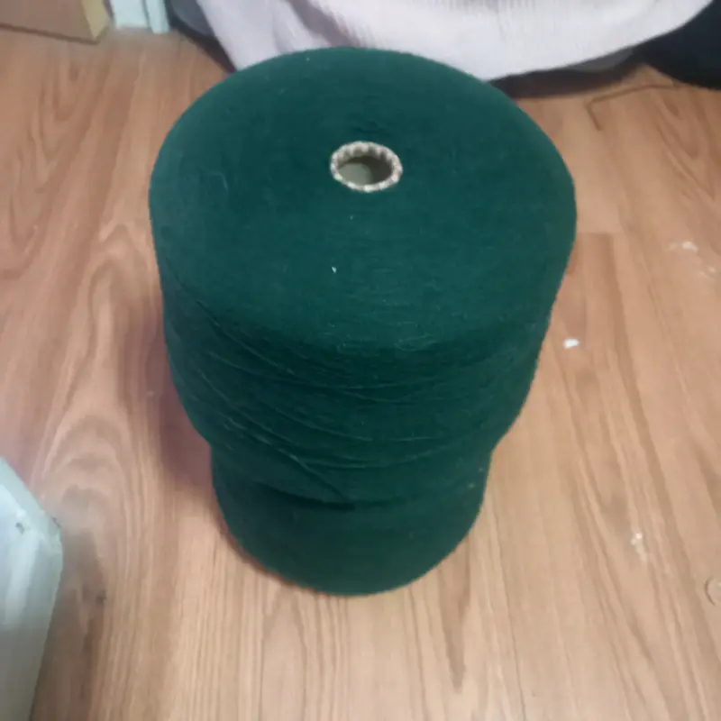 Lana acrílica 28/2 para maquinas saldos.$8000 kilo - 8