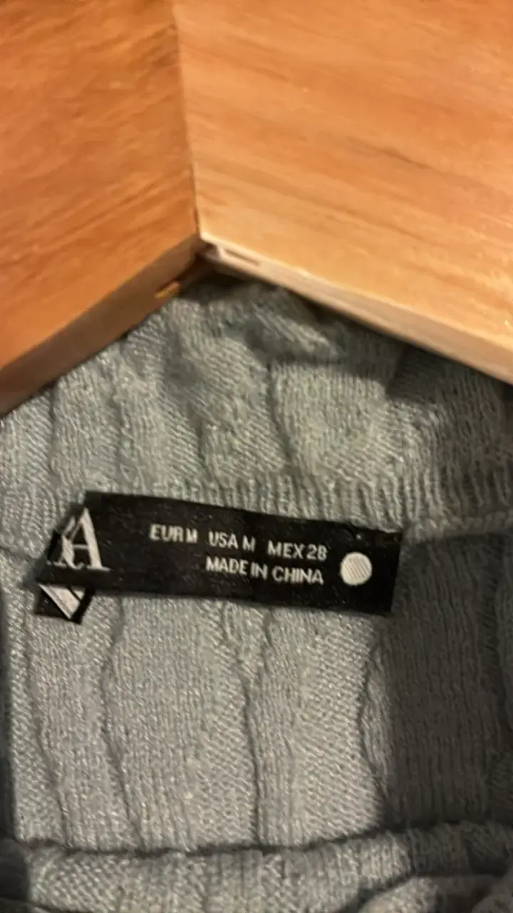 Polera de mujer texturizada color gris - 2