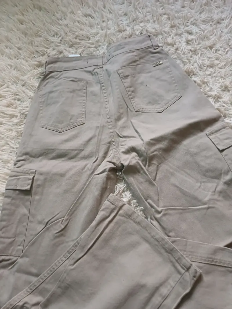 Pantalones cargo beige talla 38 marca Dirty - 2