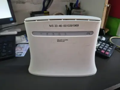 Router WiFi 4G ZTE Claro - miniatura 1