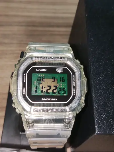 Reloj Casio G-Shock DW-5040RX - miniatura 1