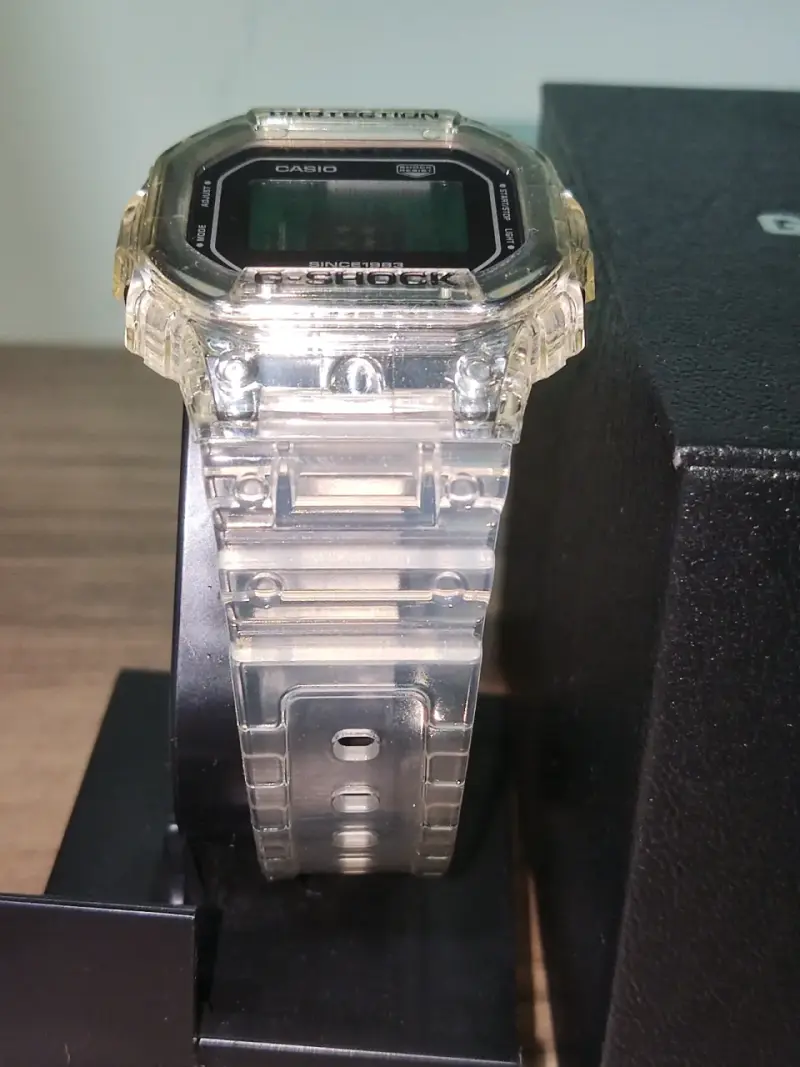 Reloj Casio G-Shock DW-5040RX - 3
