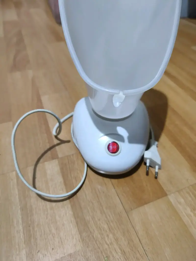 Vaporizador facial eléctrico modelo S821C - 4