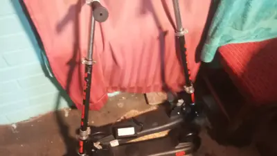 Scooter plegable para niño de 6 a10 en buen estado - miniatura 1