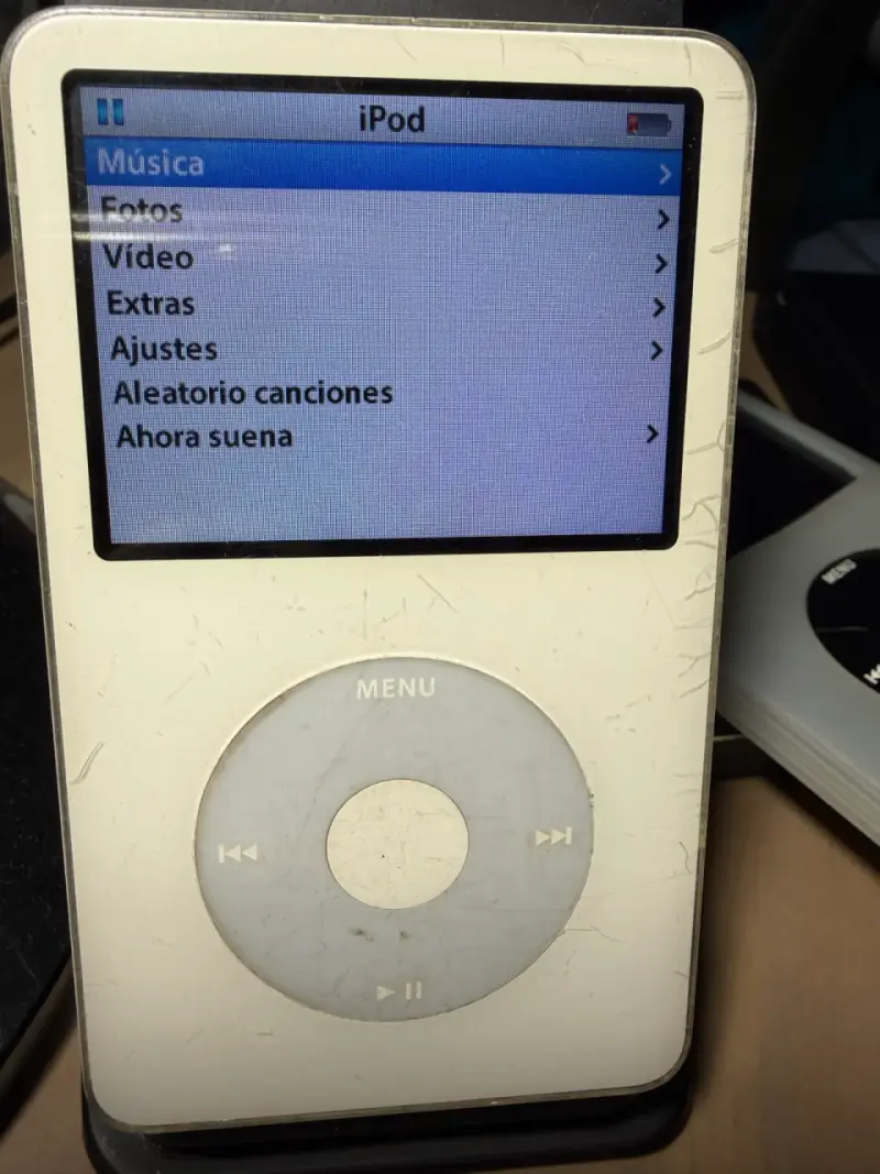 iPod Classic 80GB - 1