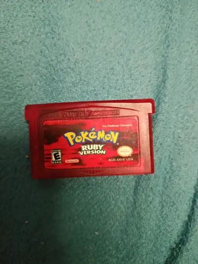 Cartucho Pokémon Ruby repro GBA - miniatura 1