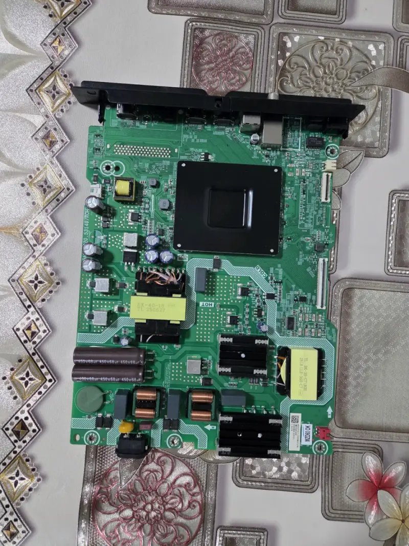 Placa Main / Fuente Hisense 65a6nv - 5